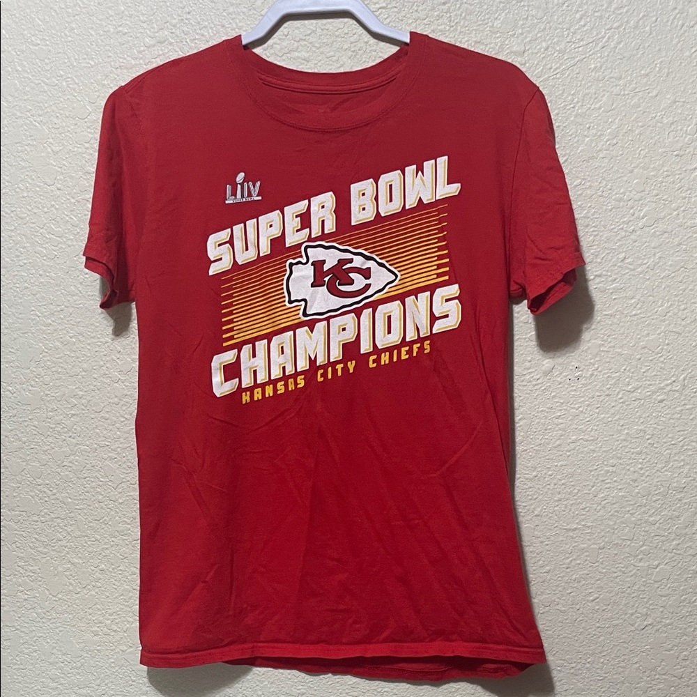 Fanatics Men's Kansas City Chiefs Red Superbowl Tee Shirt. Very Good Condition.